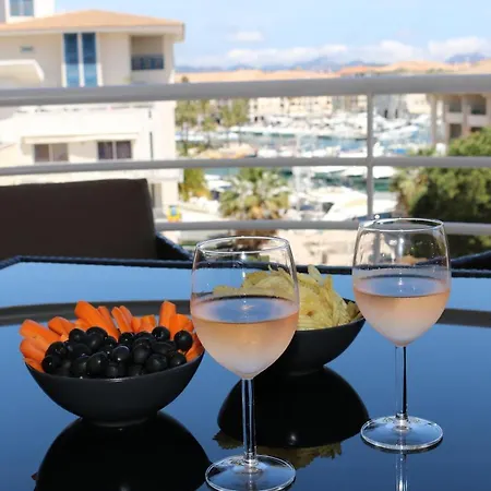 Port-frejus, Le Consul, 2 Pieces Climatise, Terrasse & Parking Appartement