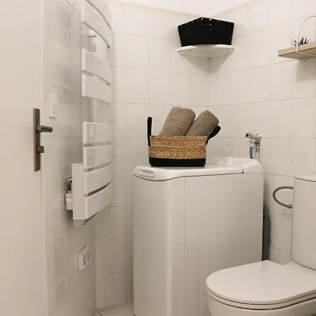 Port-frejus, Le Consul, 2 Pieces Climatise, Terrasse & Parking Appartement