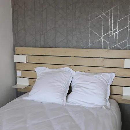 Appartement Port-frejus, Le Consul, 2 Pieces Climatise, Terrasse & Parking *