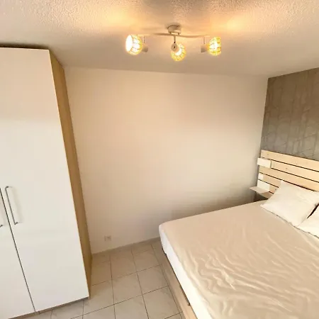 Port-frejus, Le Consul, 2 Pieces Climatise, Terrasse & Parking Appartement Fréjus